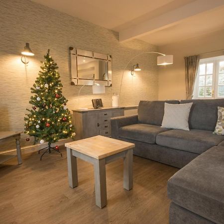 Peveril Cottage - Darwin Lake Holiday Village 马特洛克 外观 照片